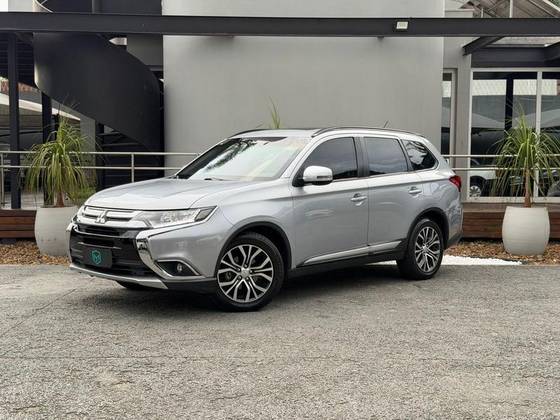 MITSUBISHI OUTLANDER 2.0 16V GASOLINA 4P AUTOMÁTICO